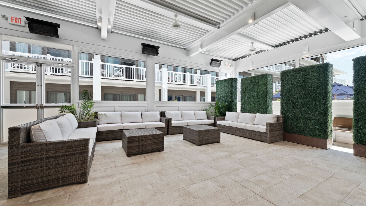 Photo of Outdoor in Avalon