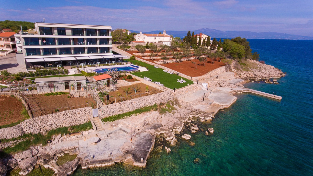 Photo of Outdoor in Porat
