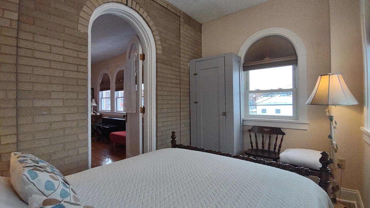 Photo of Bedroom in Connellsville