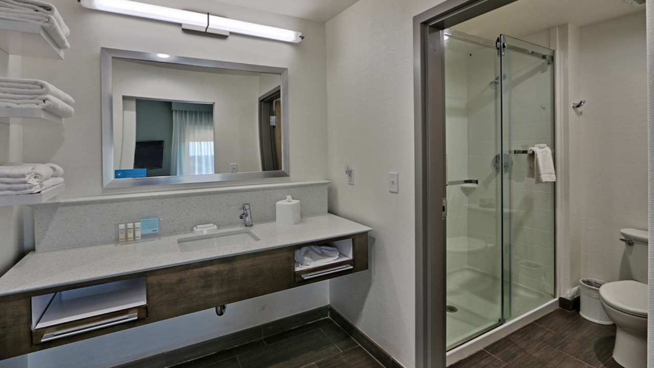 Photo of Bathroom in Guthrie