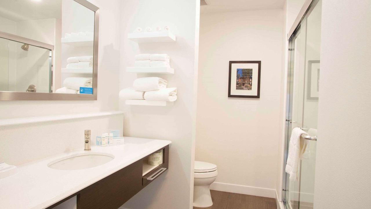 Photo of Bathroom in West Seventh
