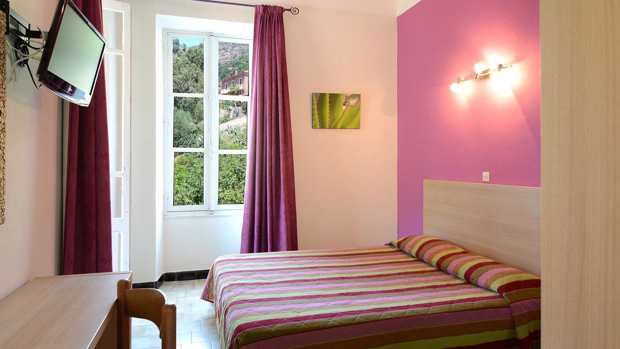 Photo of Bedroom in Porto