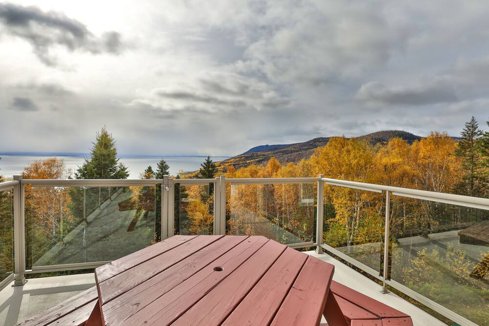 Photo of Patio Balcony in Petite-Riviere-Saint-Francois