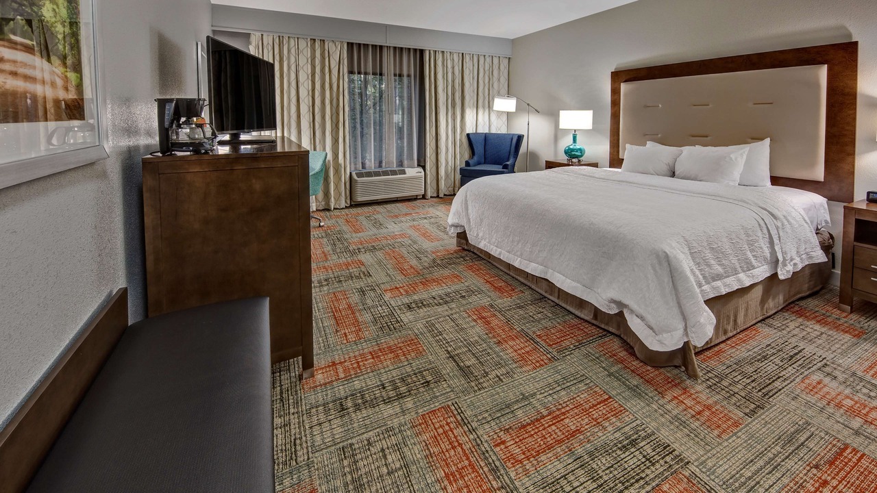 Photo of Bedroom in Summerville
