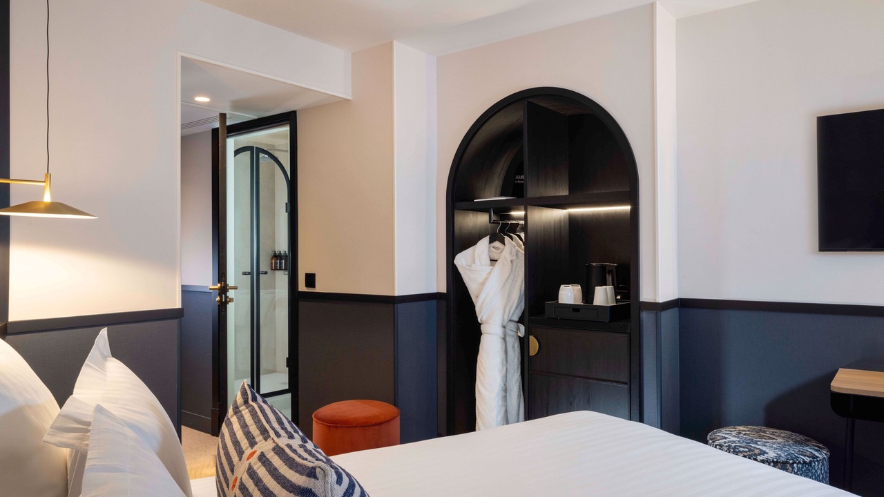 Photo of Bedroom in Sorbonne