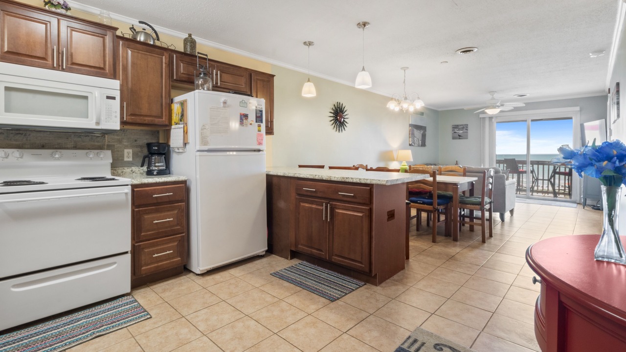 Photo of Kitchen in Cherry Grove Beach