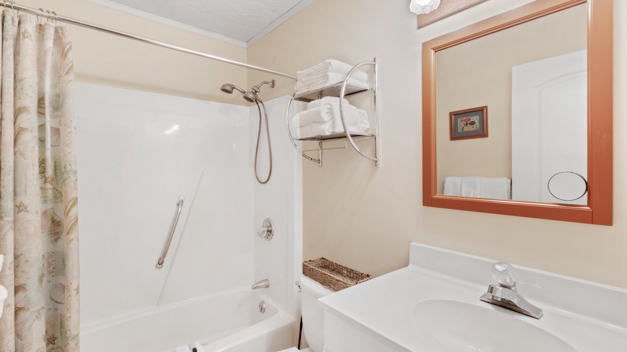 Photo of Bathroom in Cherry Grove Beach