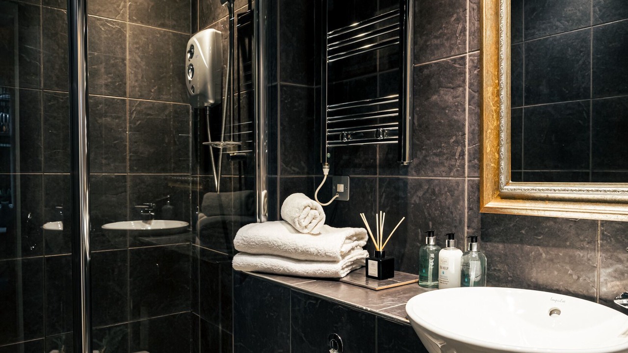 Photo of Bathroom in Kelvinbridge