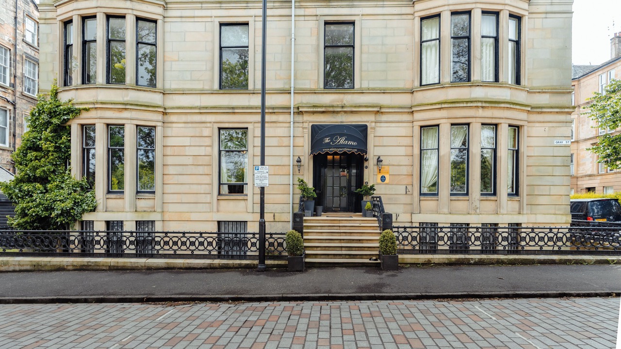 Photo of Outdoor in Kelvinbridge