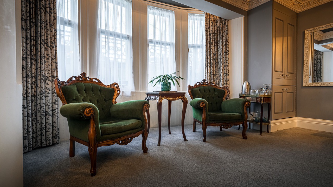 Photo of Others in Kelvinbridge