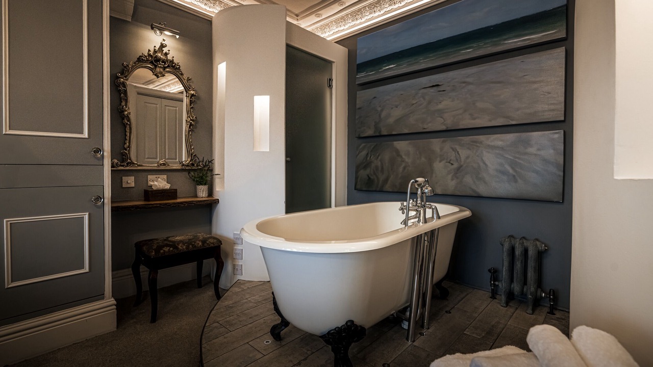 Photo of Bathroom in Kelvinbridge