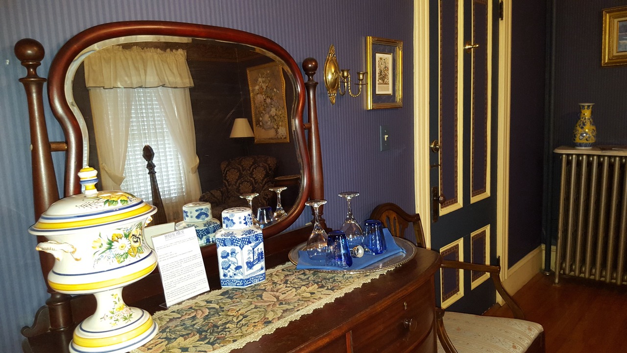 Photo of Livingroom in Bethel