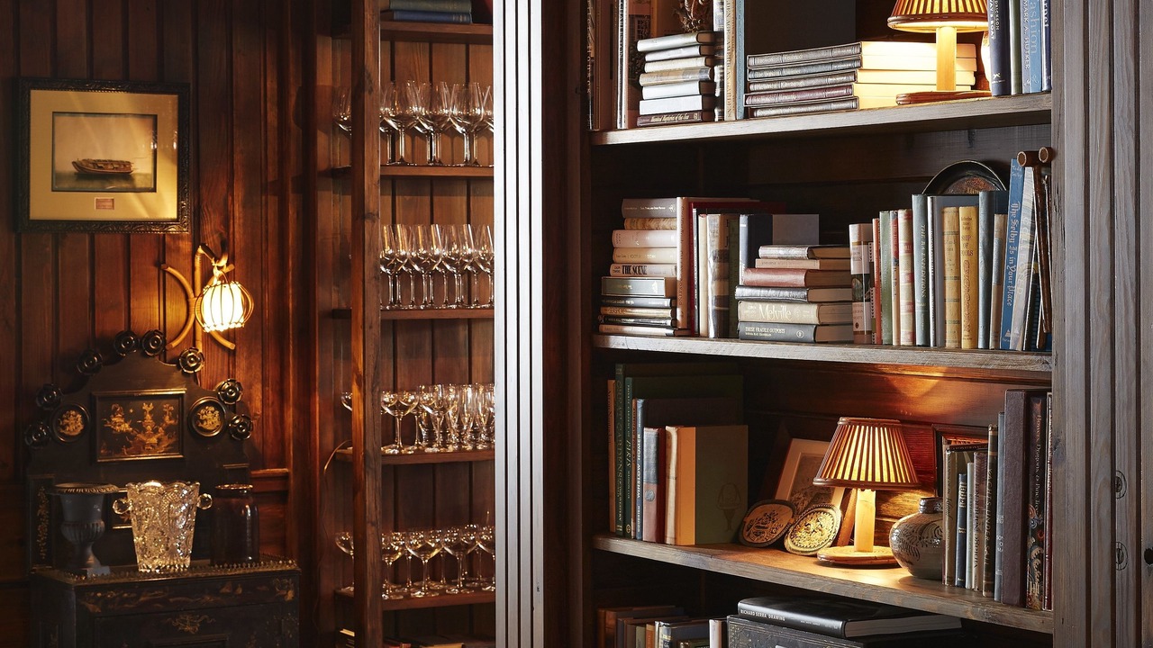 Photo of Others in Nantucket Town