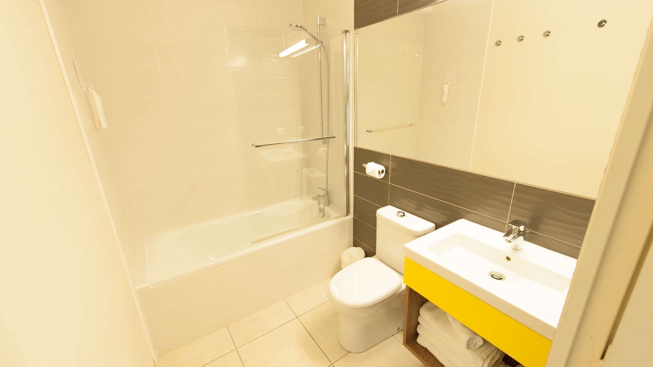 Photo of Bathroom in Lattes