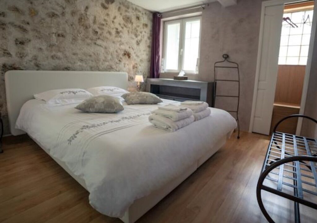 Photo of Bathroom in Pierry