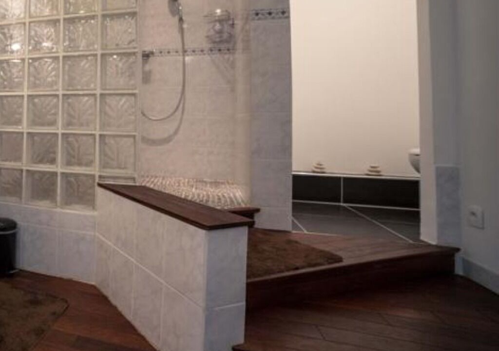 Photo of Bathroom in Pierry