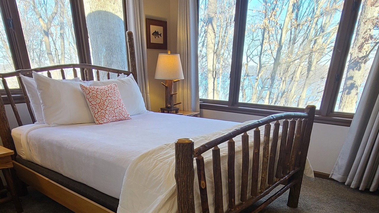 Photo of Bedroom in Dubuque