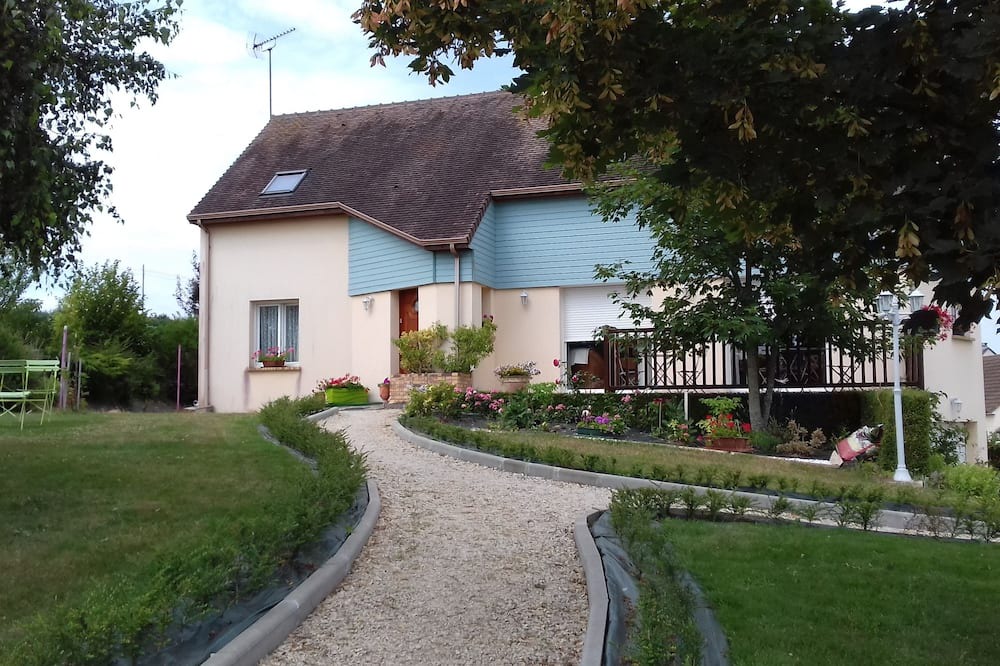 Photo of Outdoor in Gandelain