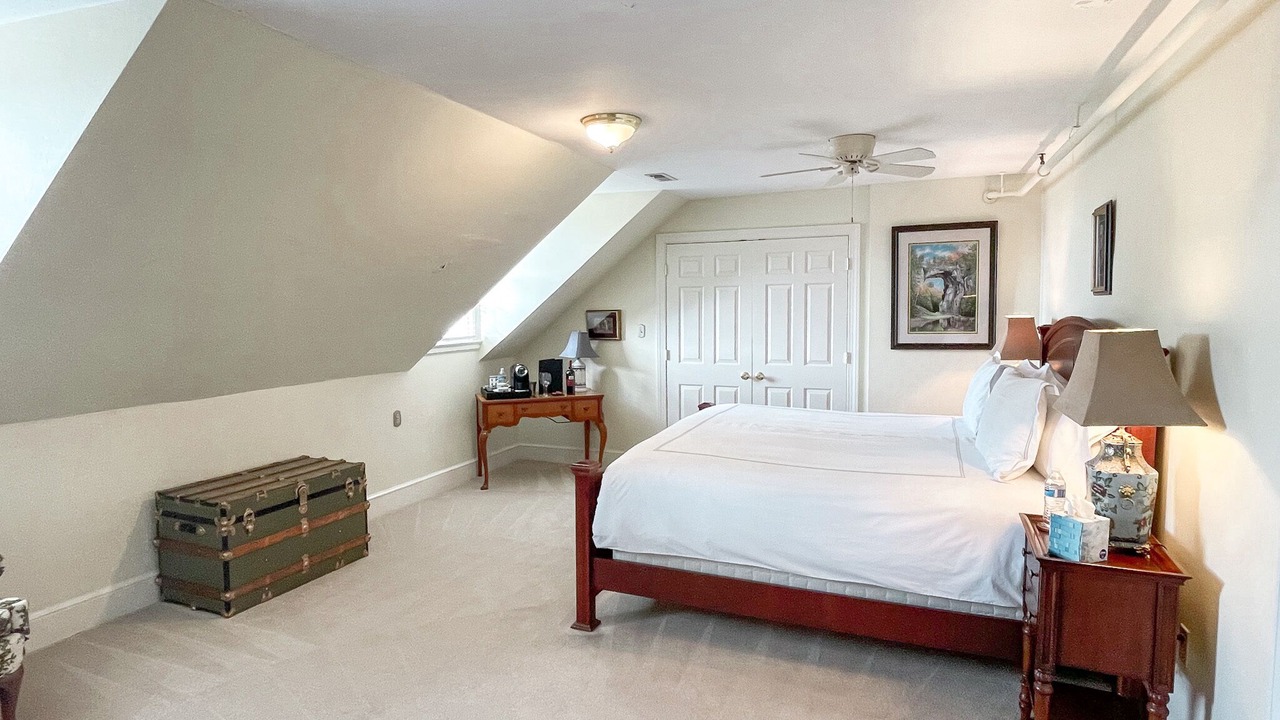 Photo of Bedroom in Lexington