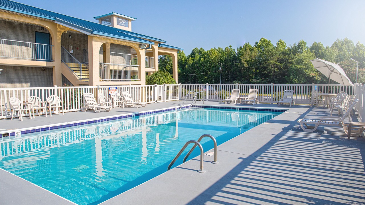 Photo of Outdoor in Helenwood