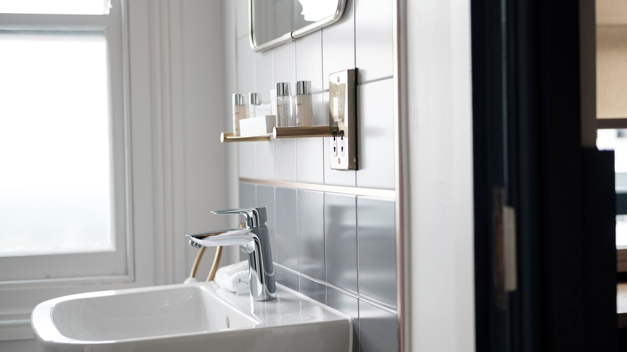 Photo of Bathroom in Southampton City Centre