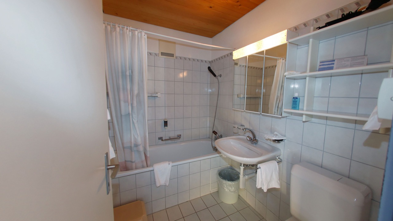 Photo of Others in Wiesen