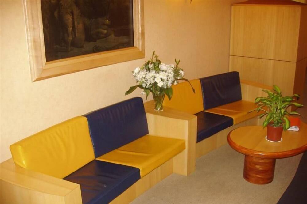 Photo of Others in Le Coteau