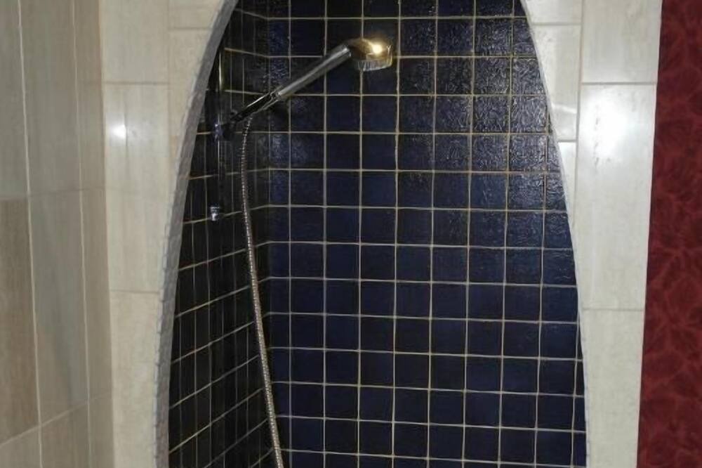 Photo of Bathroom in Le Coteau