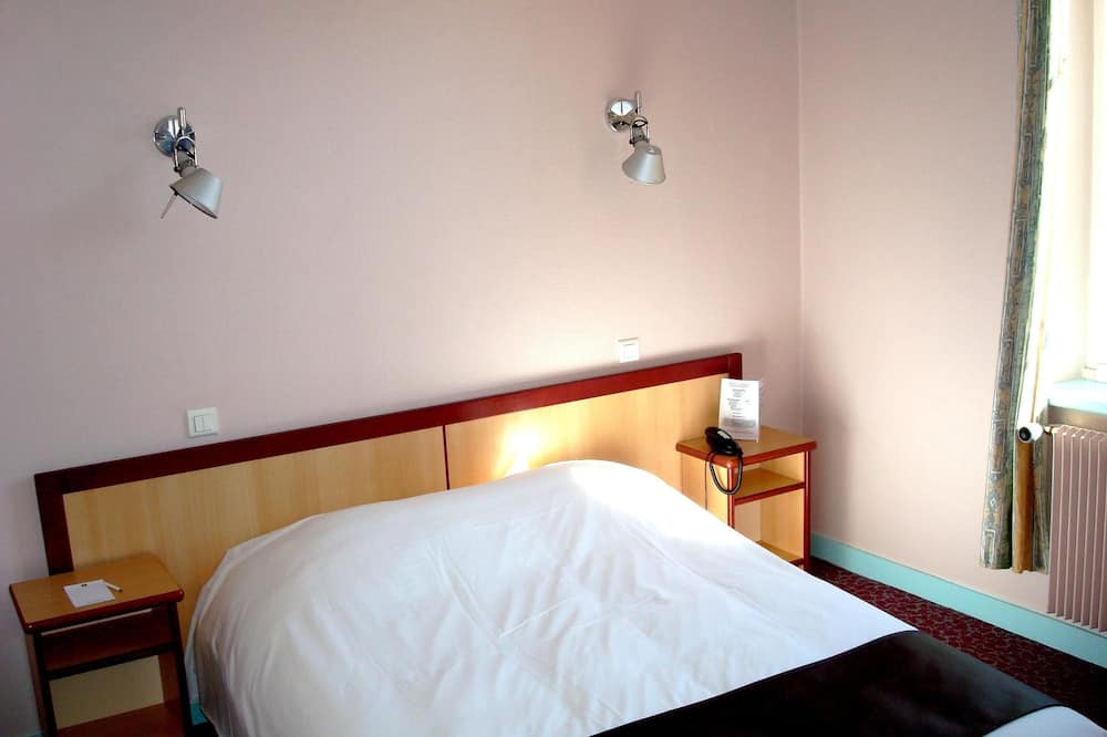 Photo of Bedroom in Saint-Bonnet-le-Chateau