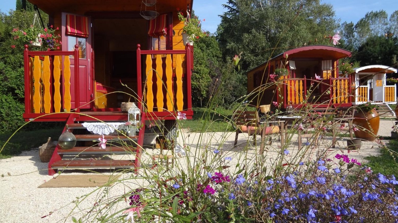 Photo of Others in Hauterives