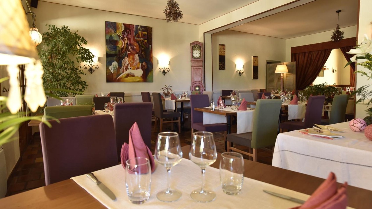 Photo of Others in Hauterives