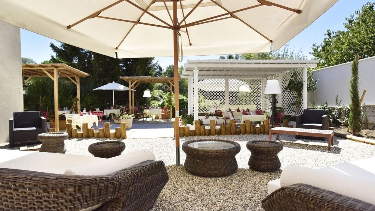 Photo of Others in Hauterives