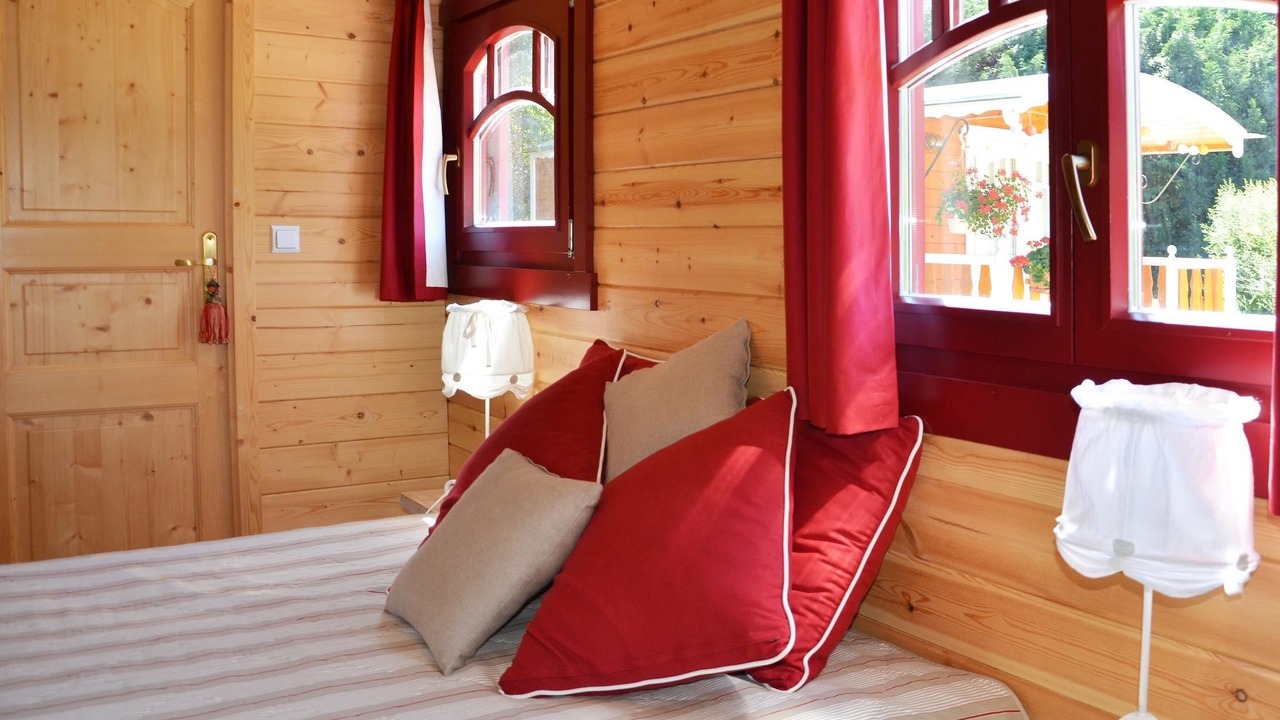 Photo of Others in Hauterives