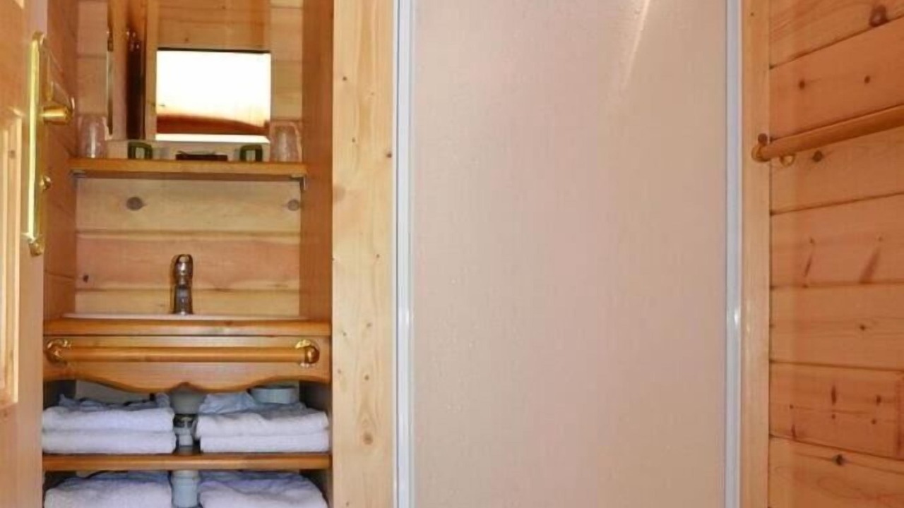 Photo of Others in Hauterives