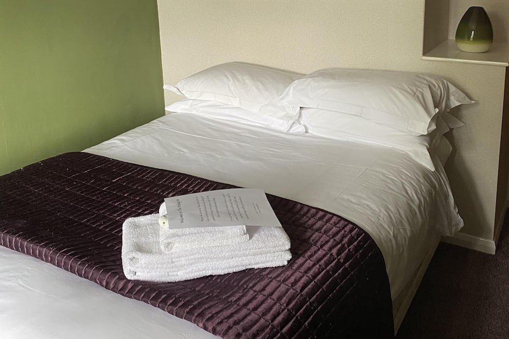 Photo of Bedroom in Ardingly