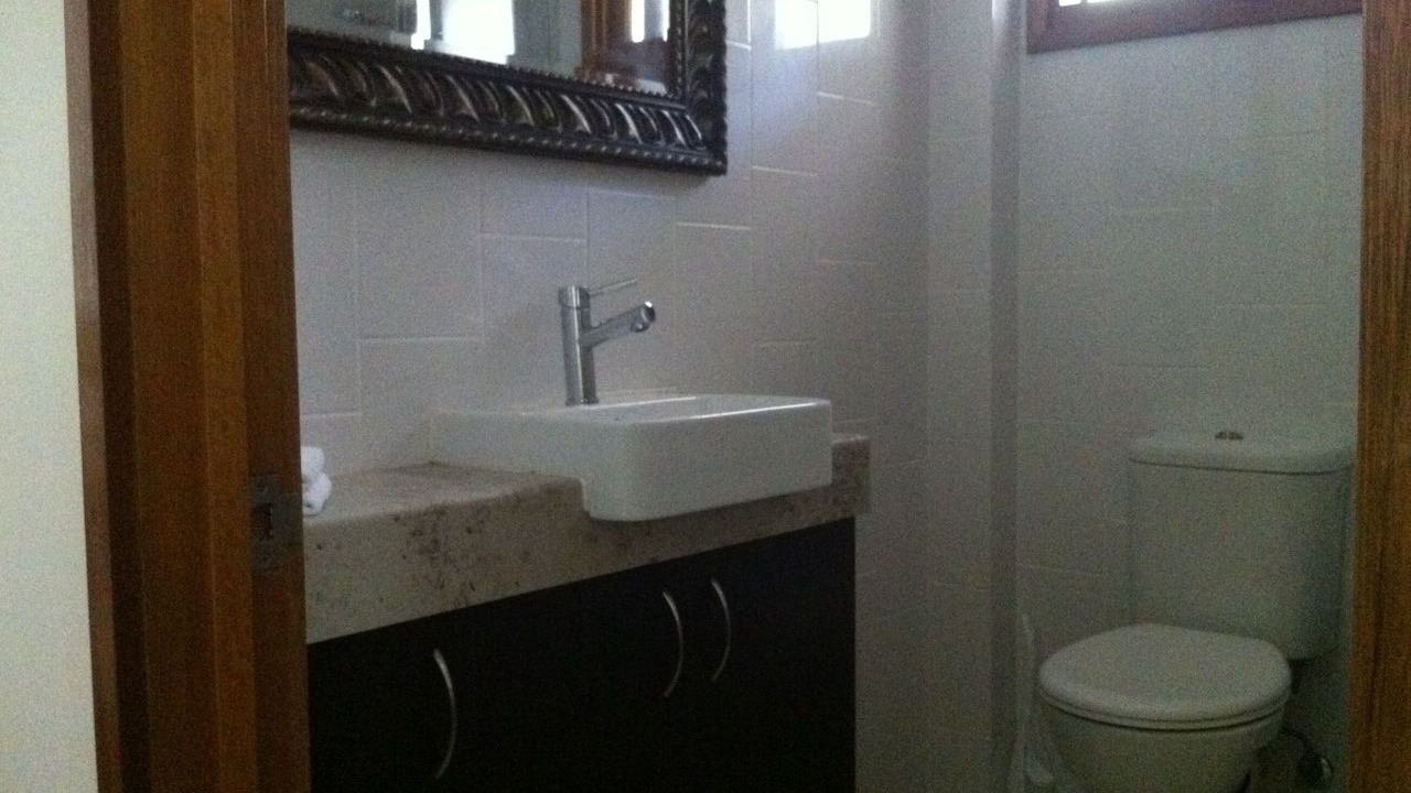 Photo of Bathroom in Happy Valley