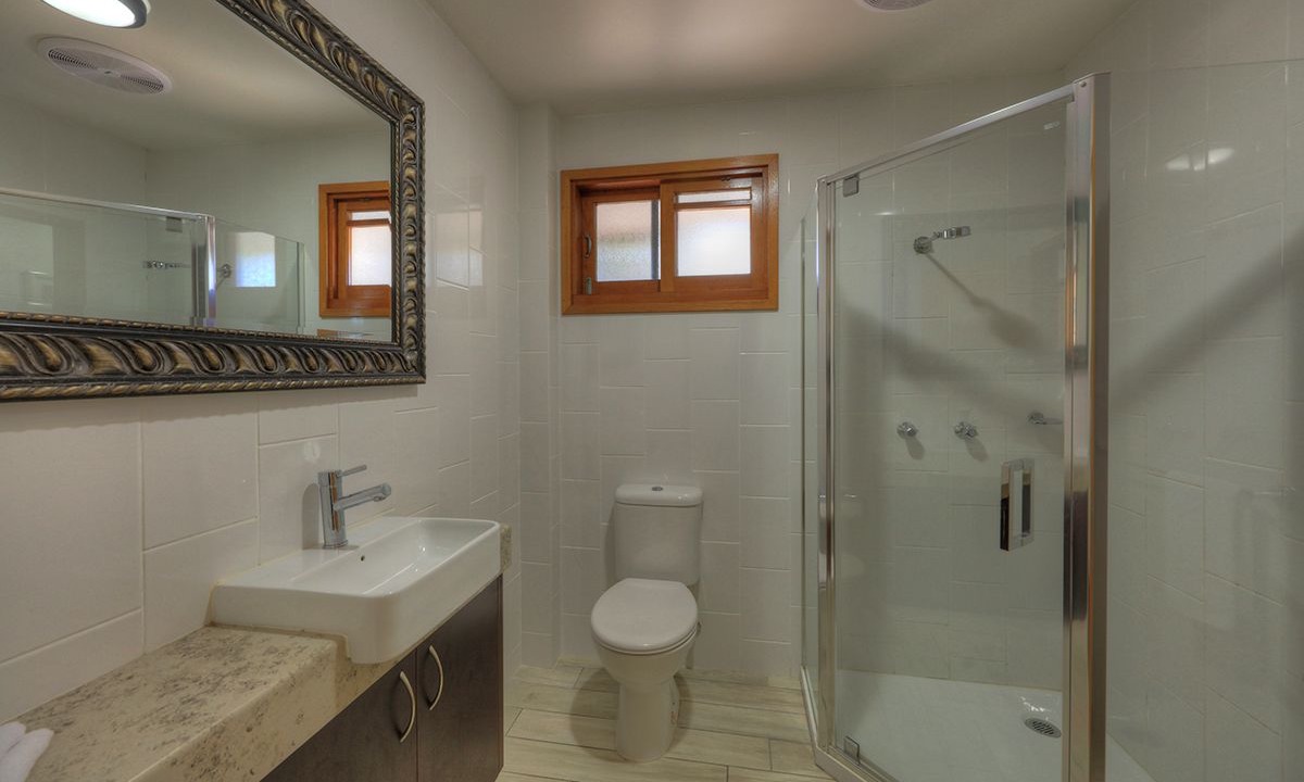 Photo of Bathroom in Happy Valley