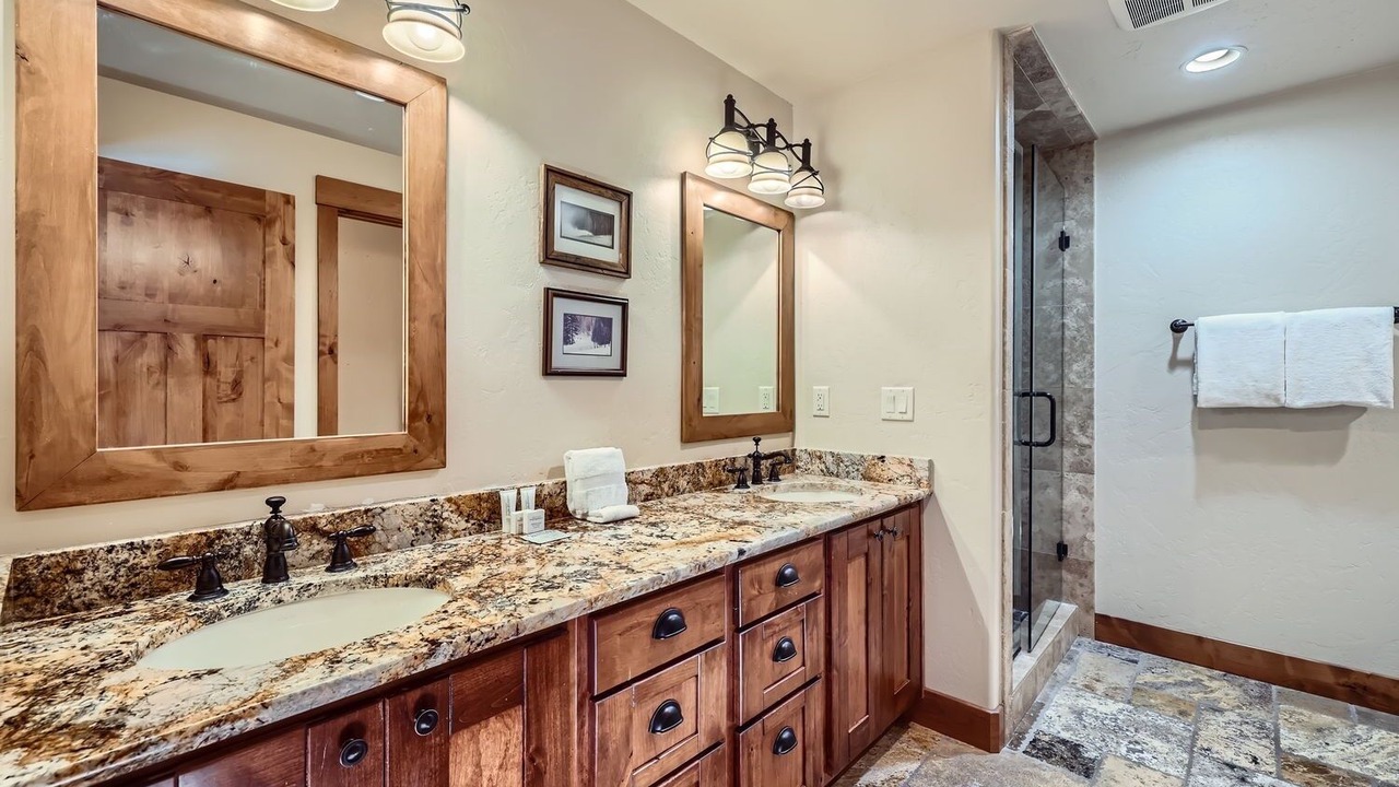 Photo of Bathroom in Blue River