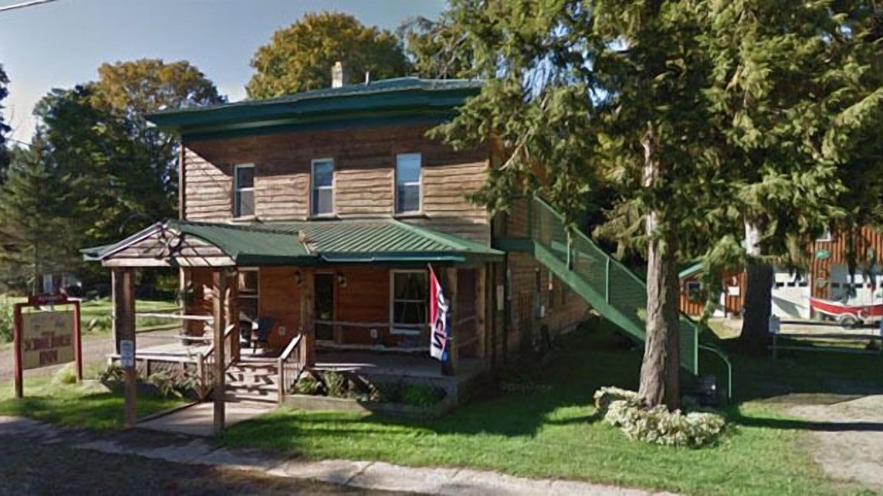 Photo of Buildings in Altmar