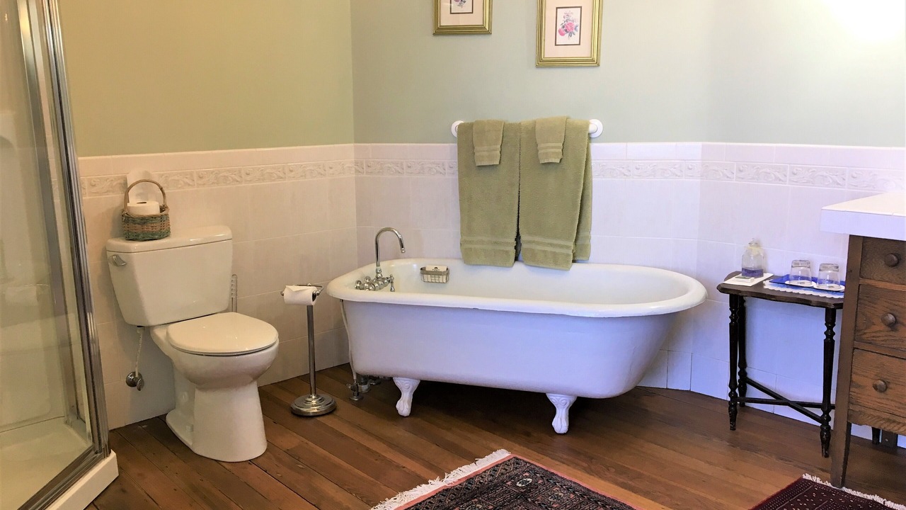 Photo of Bathroom in Rippon