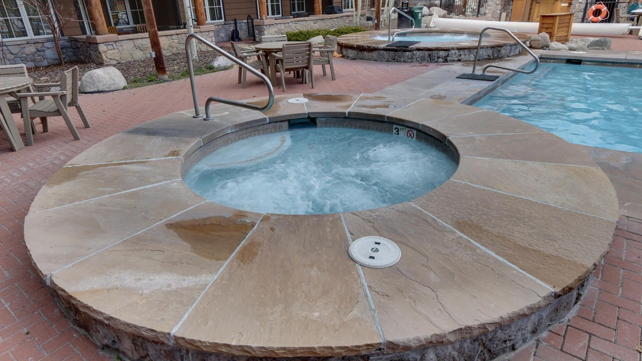 Photo of Outdoor in River Run