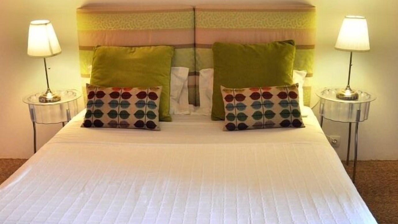 Photo of Bathroom in Cheffes