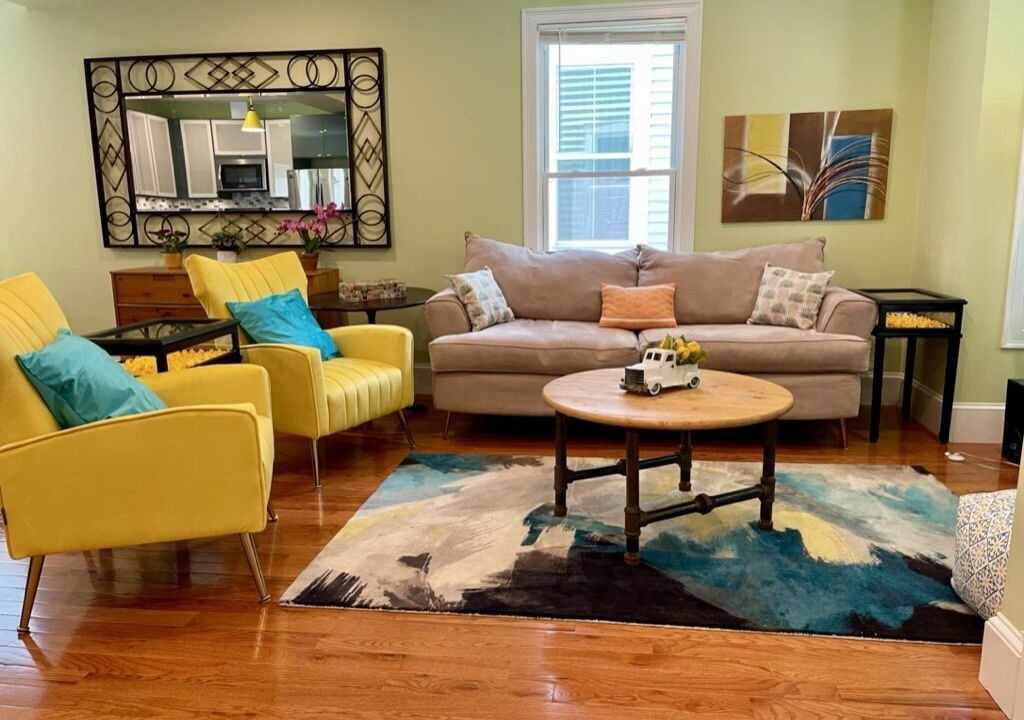 Photo of Others in Inman Square