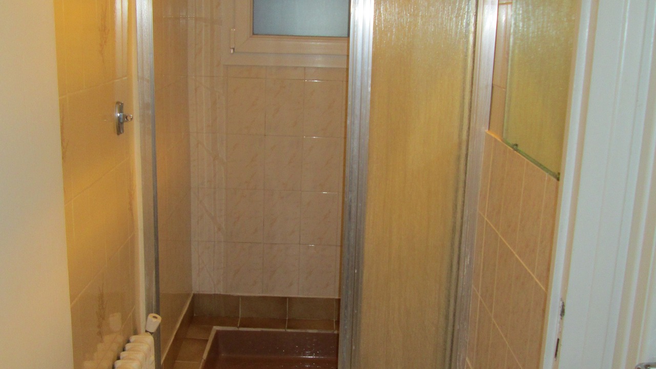 Photo of Bathroom in Chauvigny