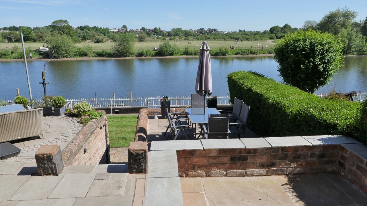 Photo of Outdoor in Chester