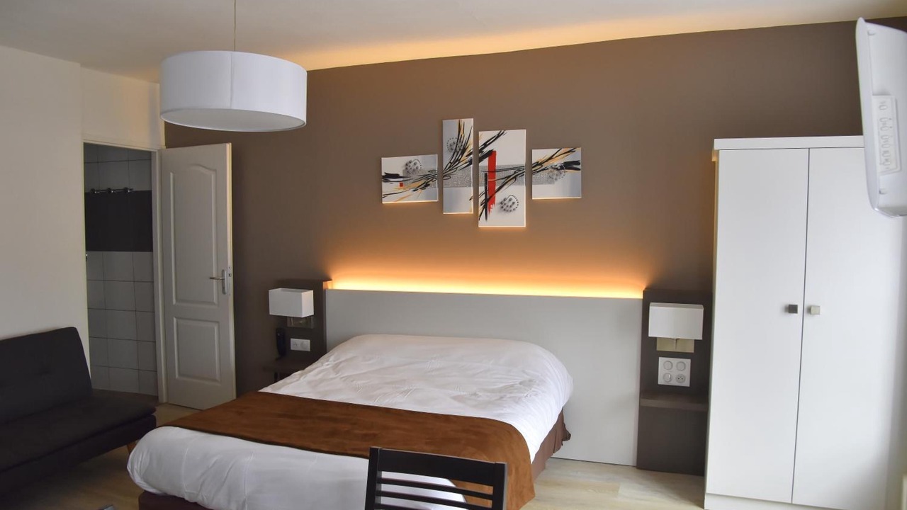 Photo of Bedroom in Bourbonne-les-Bains