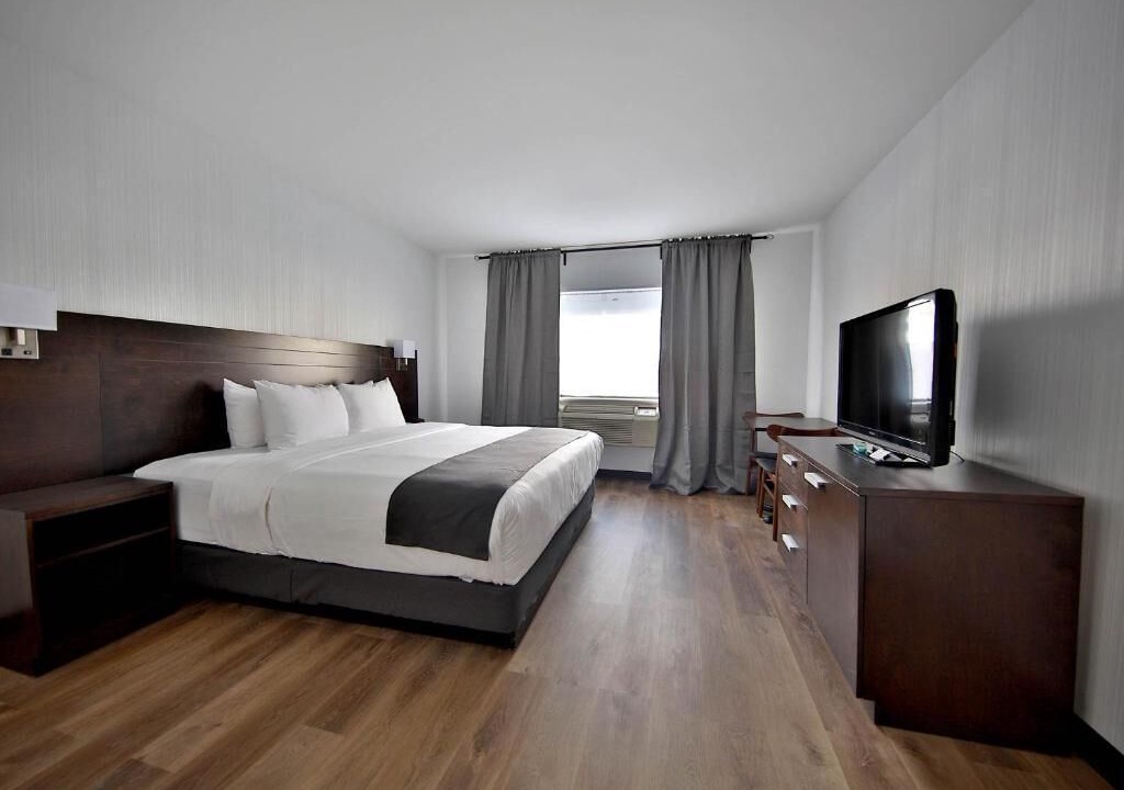 Photo of Bedroom in Saint-Leonard