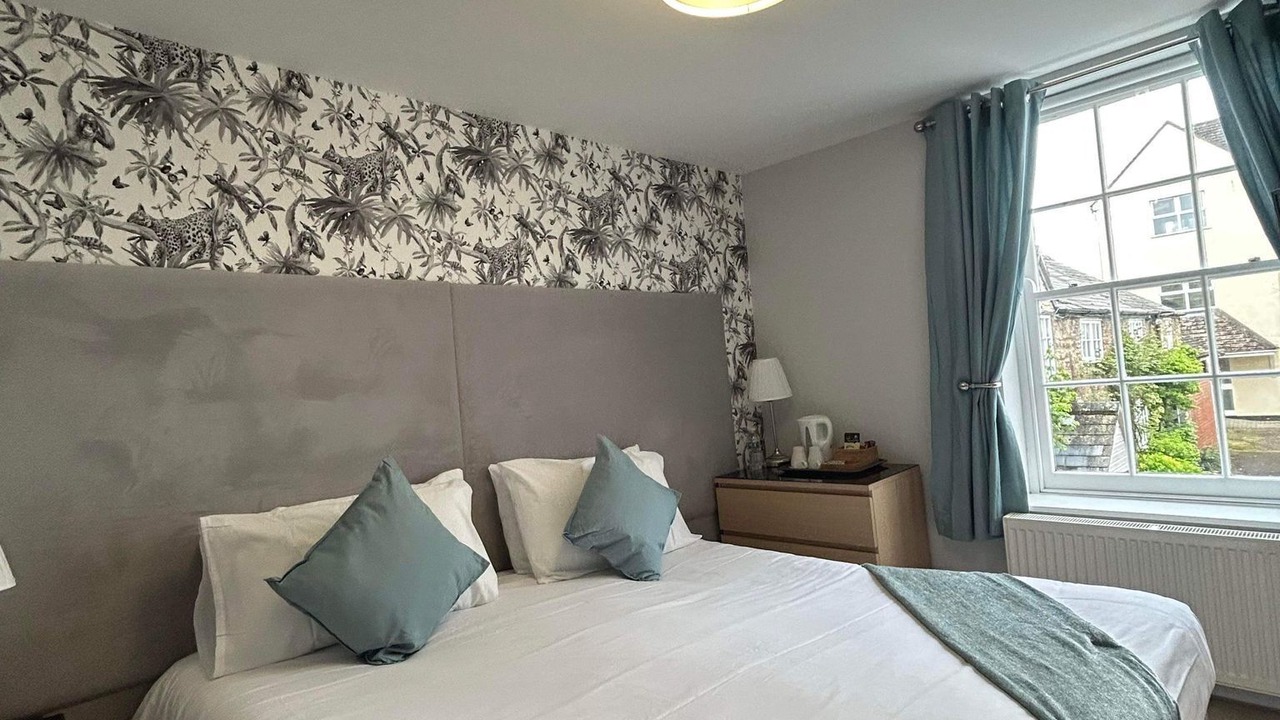 Photo of Bedroom in Ozleworth