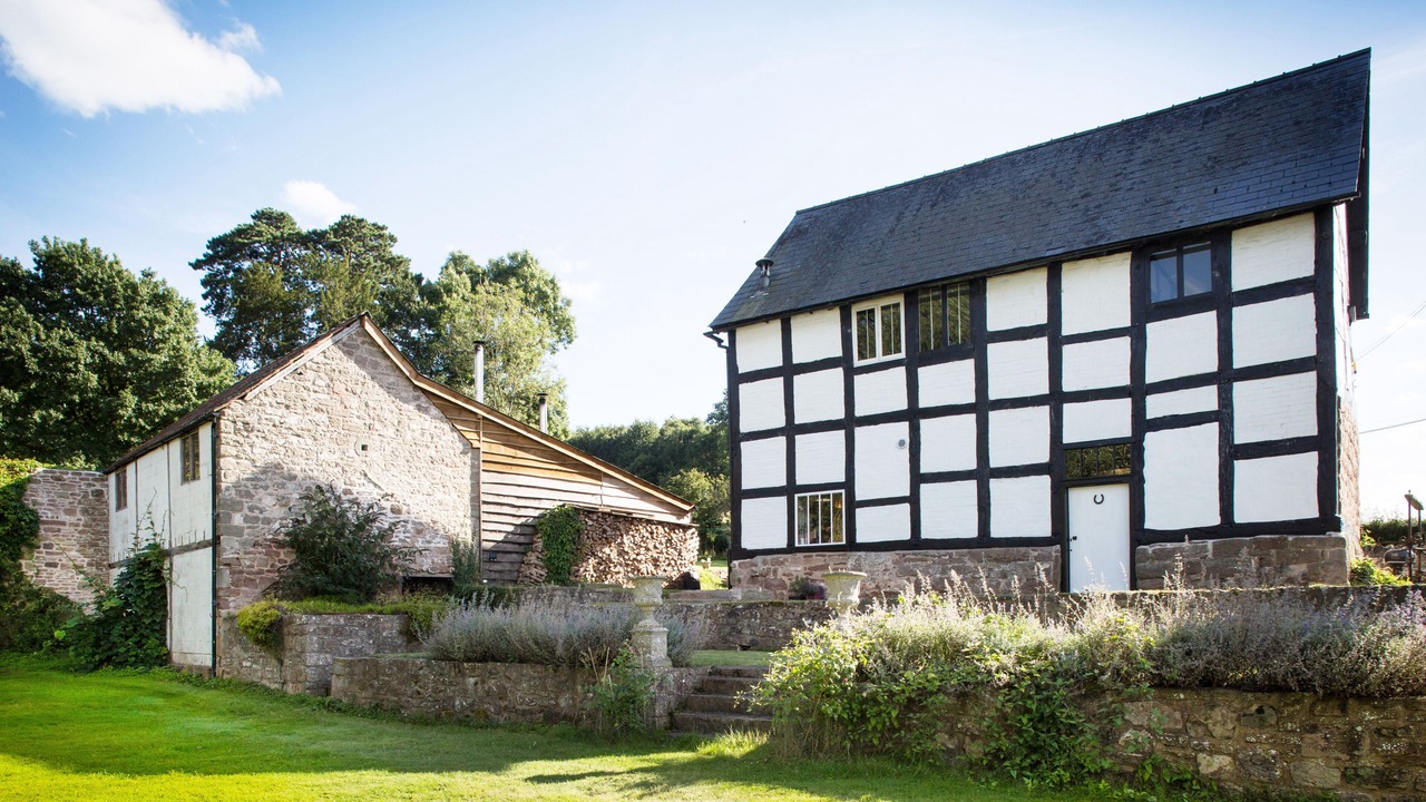 Photo of Outdoor in Walford