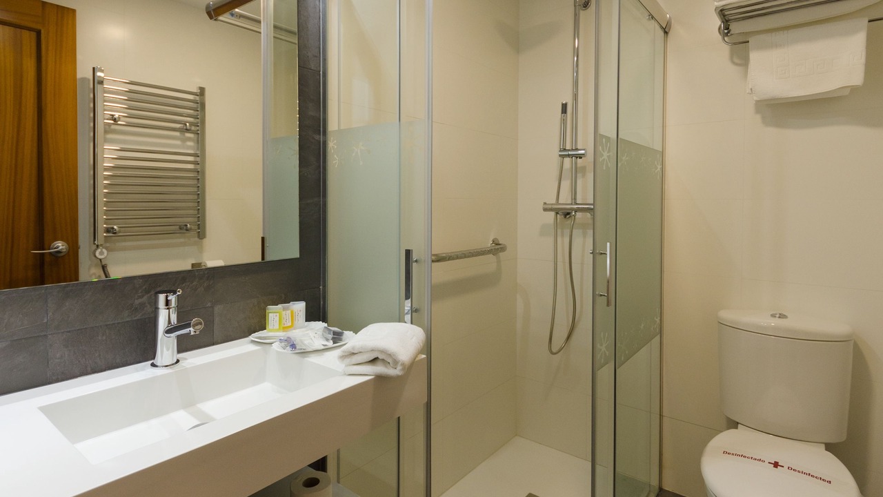 Photo of Bathroom in Ainsa-Sobrarbe